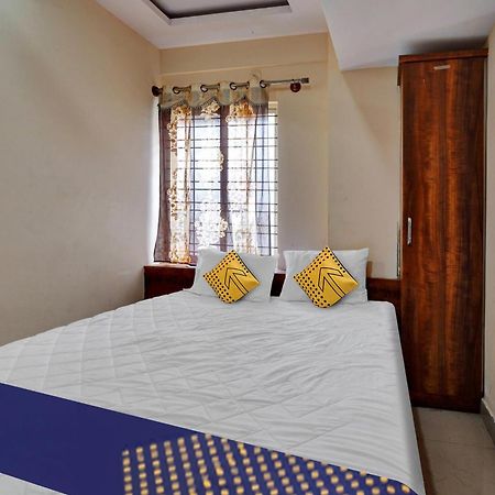 Oyo Hotel Svn Hotel And Lodging 班加罗尔 外观 照片